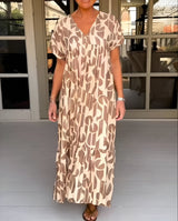 Colette | Flowing Dress with V-Neck - Threadford