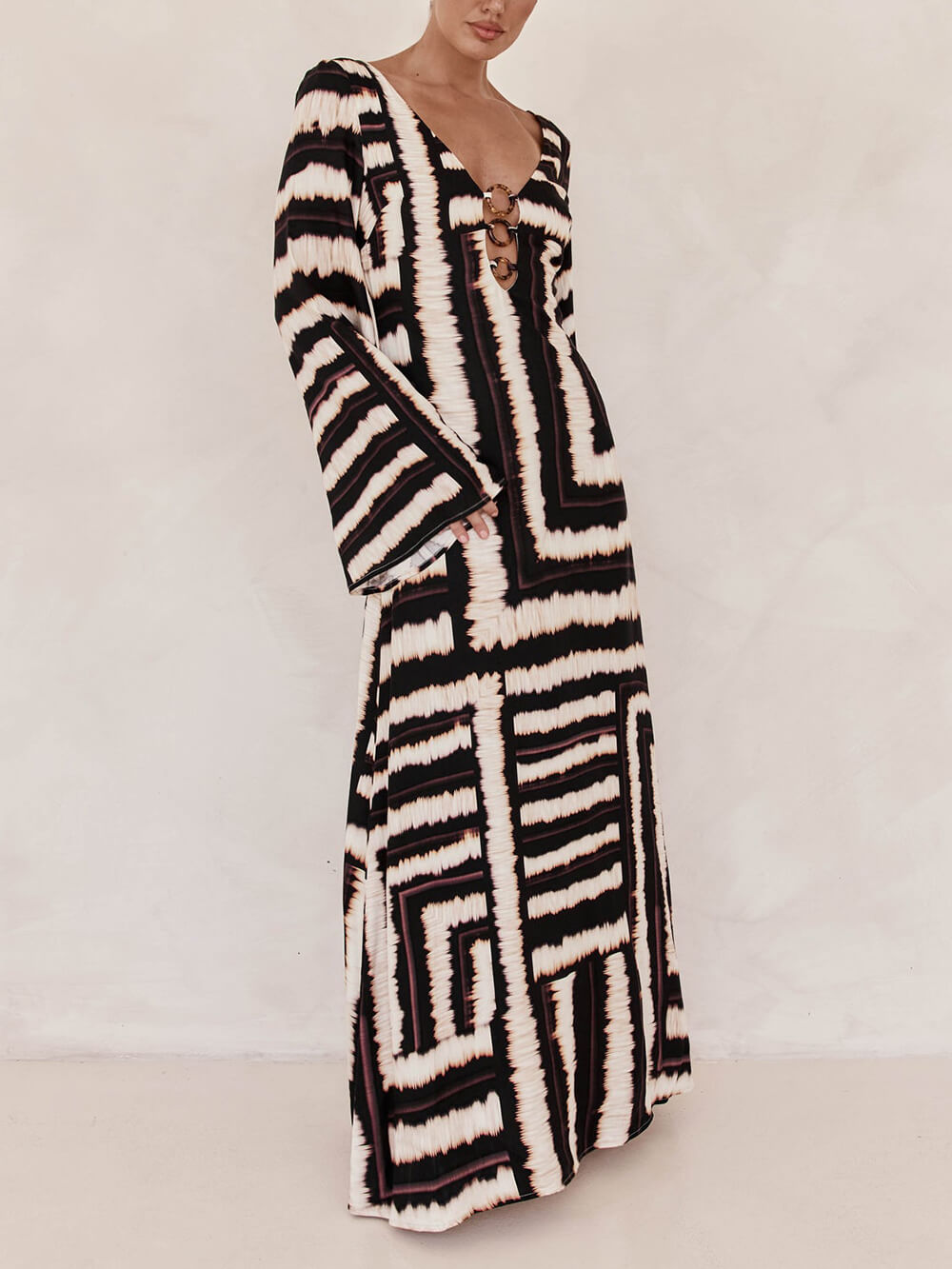 Bohemian Style Unique Printed V Tie Ring Maxi Dress - Threadford