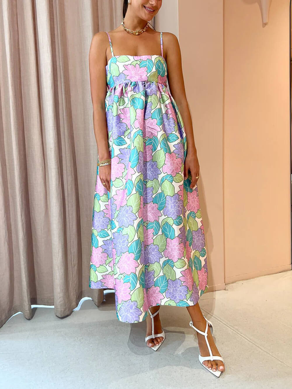 Beautiful Temperament Printed Strapless Backless Swing Dress - Threadford
