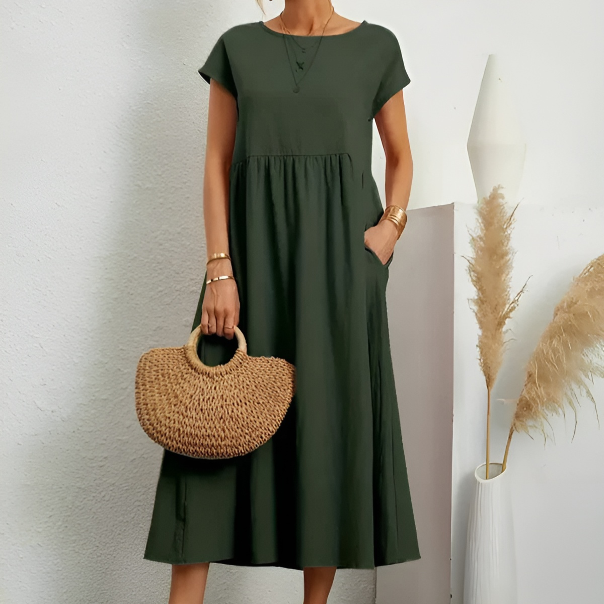 Catherine | Essential Elegant Dress - Threadford
