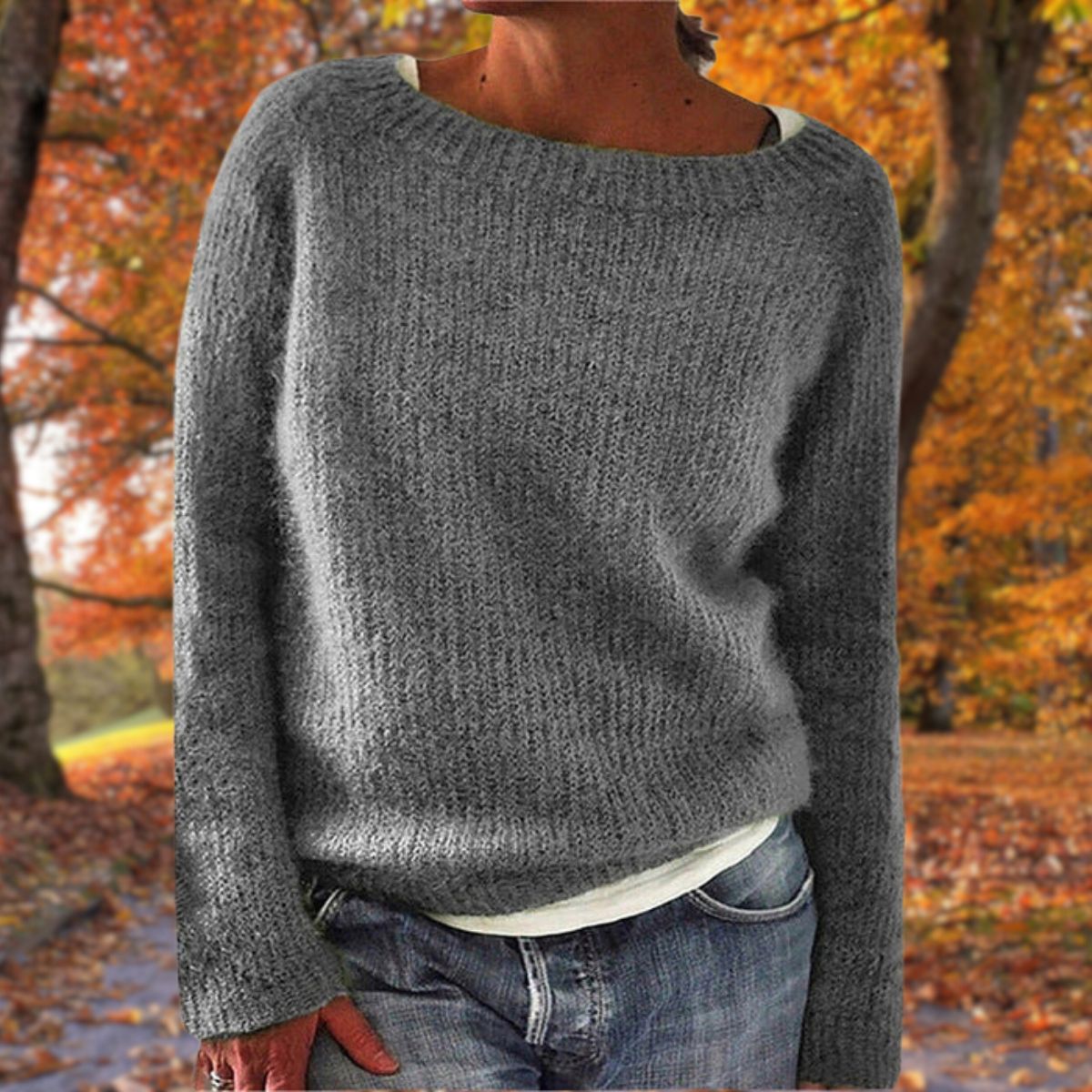 Giulietta - Elegant Classic Sweater - Threadford