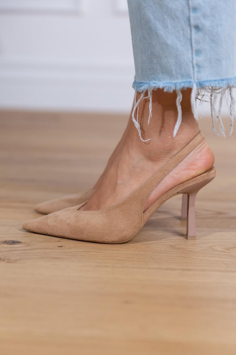 FABIANA | Elegant Stiletto Slingbacks for a Chic Look - Threadford