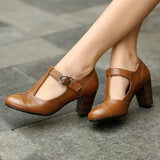 RACHELE | Elegant T-bar court shoes with low heel for a refined look - Threadford
