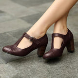RACHELE | Elegant T-bar court shoes with low heel for a refined look - Threadford