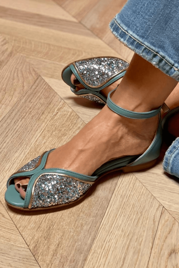BRIGITTA | Elegant Low Glitter Sandals Perfect for Any Occasion - Threadford