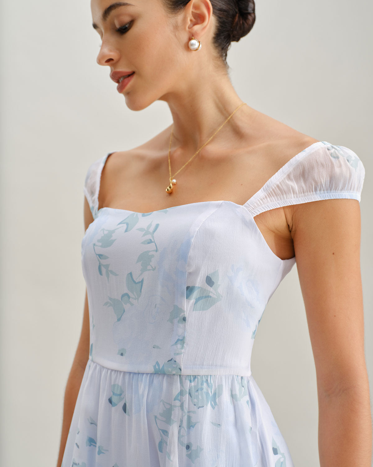 Blue Floral Sweetheart Neck Slip Midi Dress - Threadford
