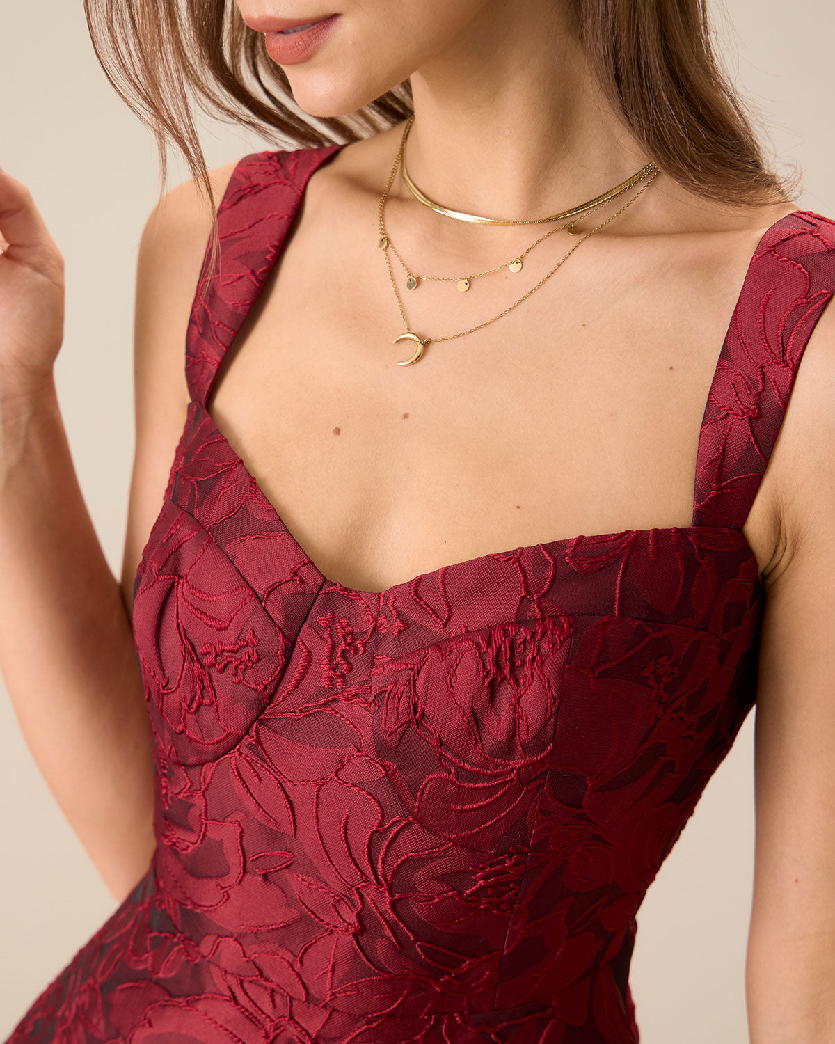 The Red Sweetheart Neck Jacquard Midi Dress - Threadford