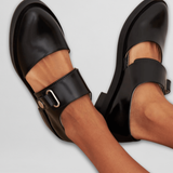 Isette | Elegant Mary Janes with Buckle - Threadford
