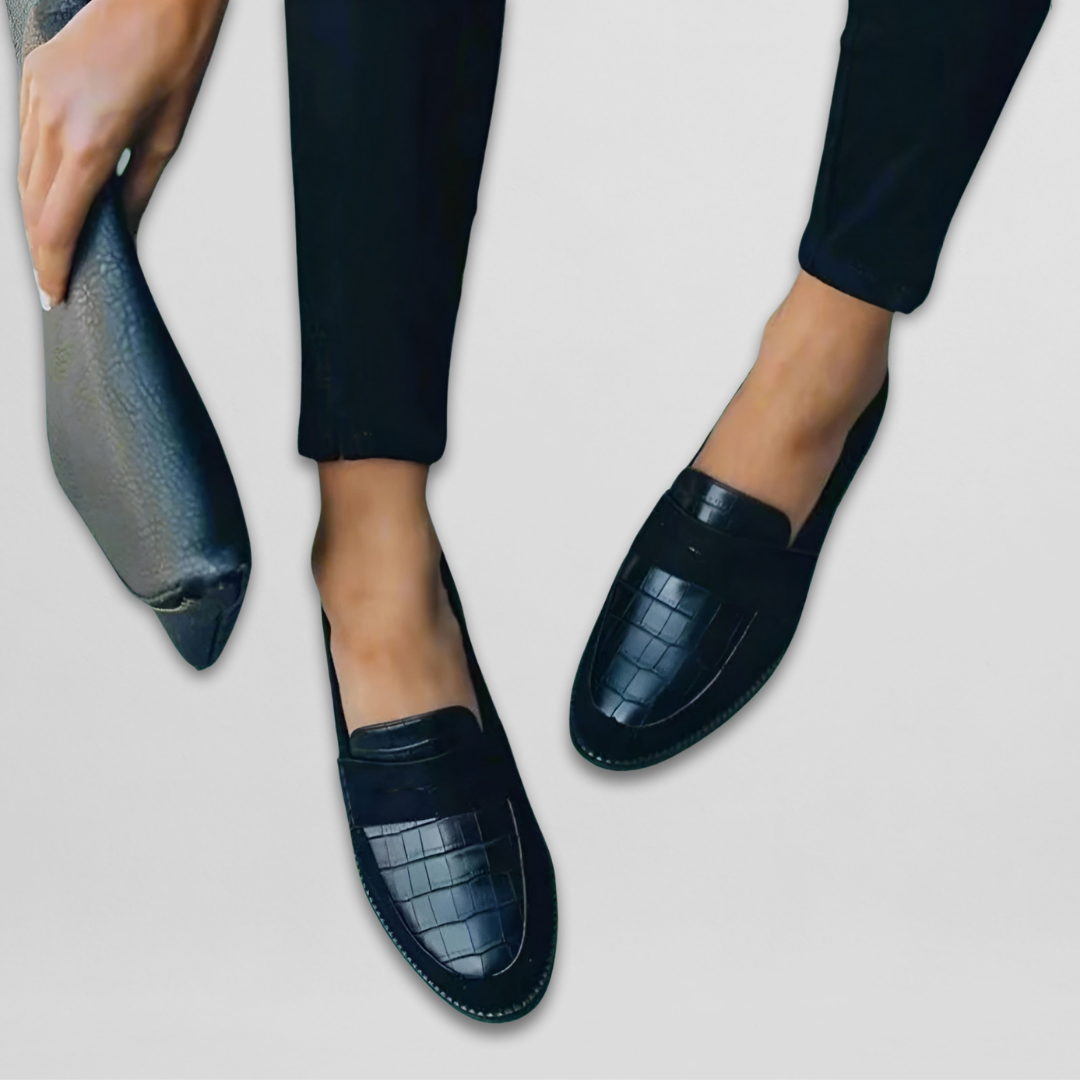 Alvérine | Elegant and Carefully Crafted Loafers - Threadford