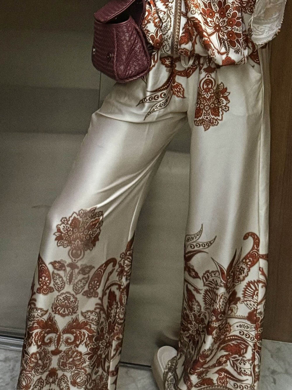 Exquisite Modern Feel Satin Unique Print Elastic Pocket Wide Leg Pants - Threadford