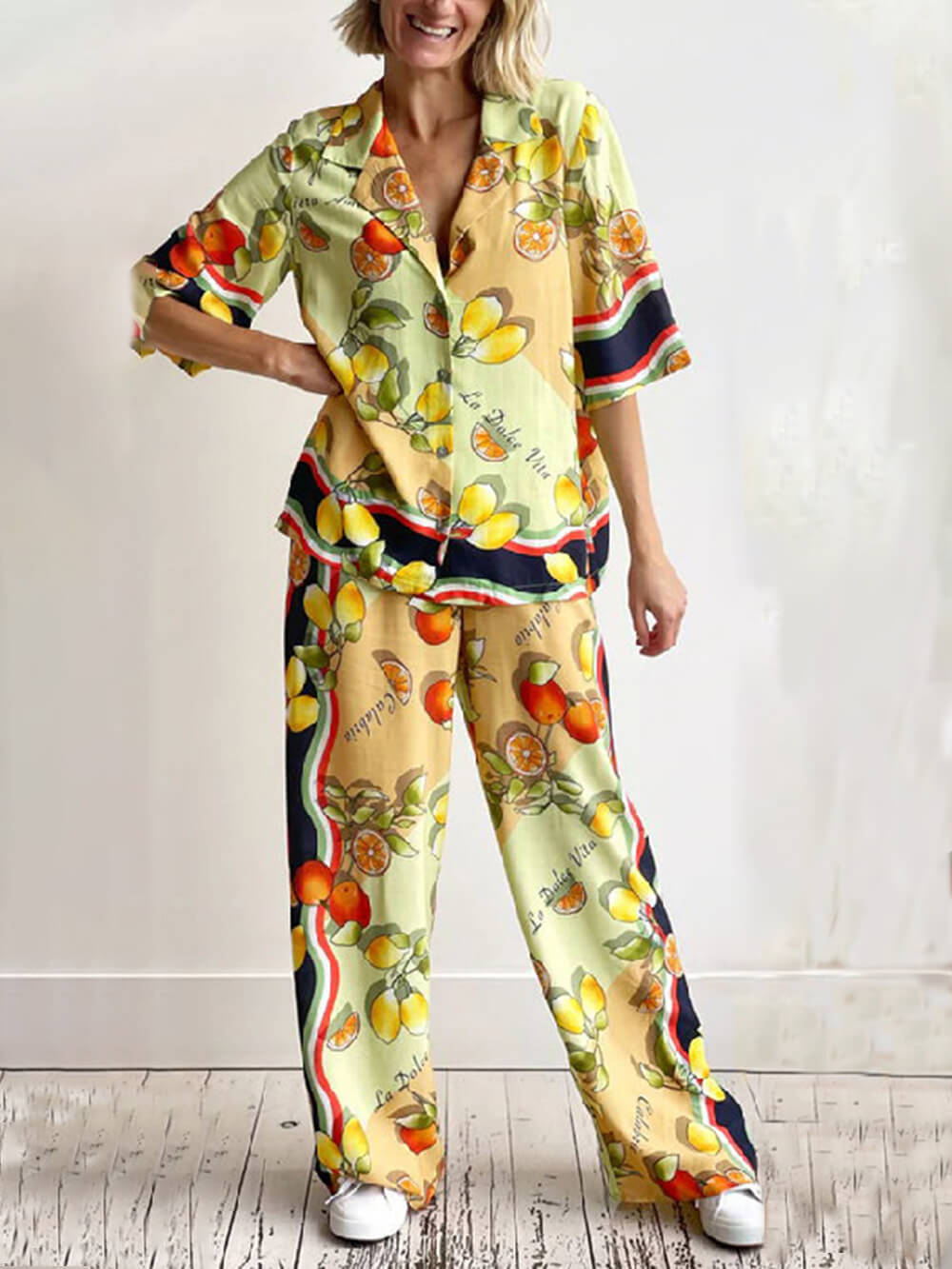 Modern Lemon Print Mid-Rise Wide Leg Pants - Threadford