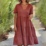 Luce | Flowing Dress with V-Neck - Threadford