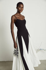 Sofie contrast-color pleated maxi dress - Threadford