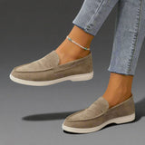 Hannah | Elegant Suede Loafers - Threadford