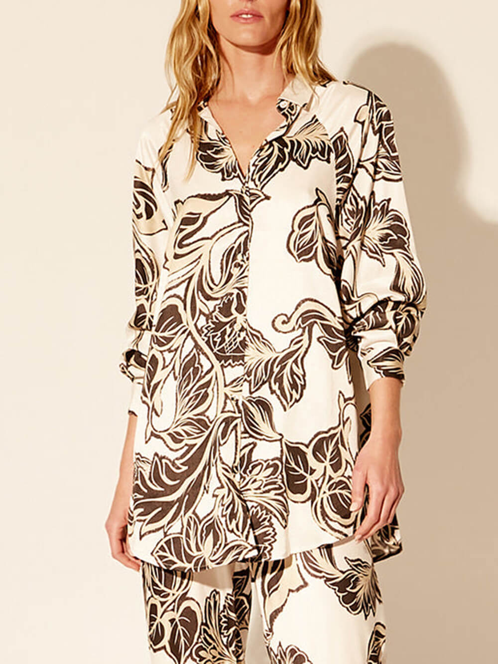 Exquisite Floral Print Loose Oversized Shirt - Threadford